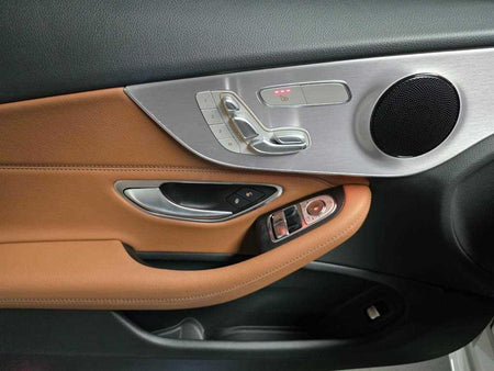 Mercedes-Benz C-Class — photo 09