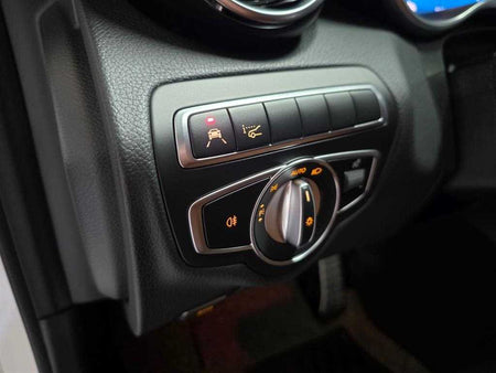 Mercedes-Benz C-Class — photo 10