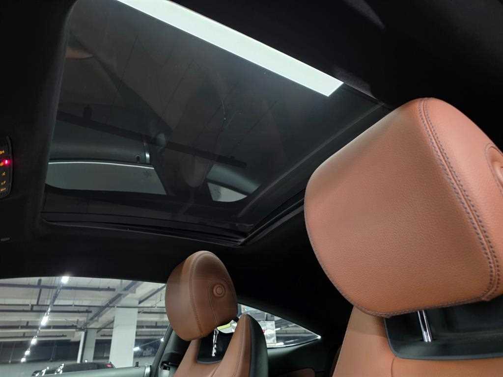 Mercedes-Benz C-Class — photo 16