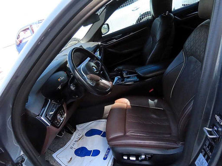 BMW 5-Series — photo 05