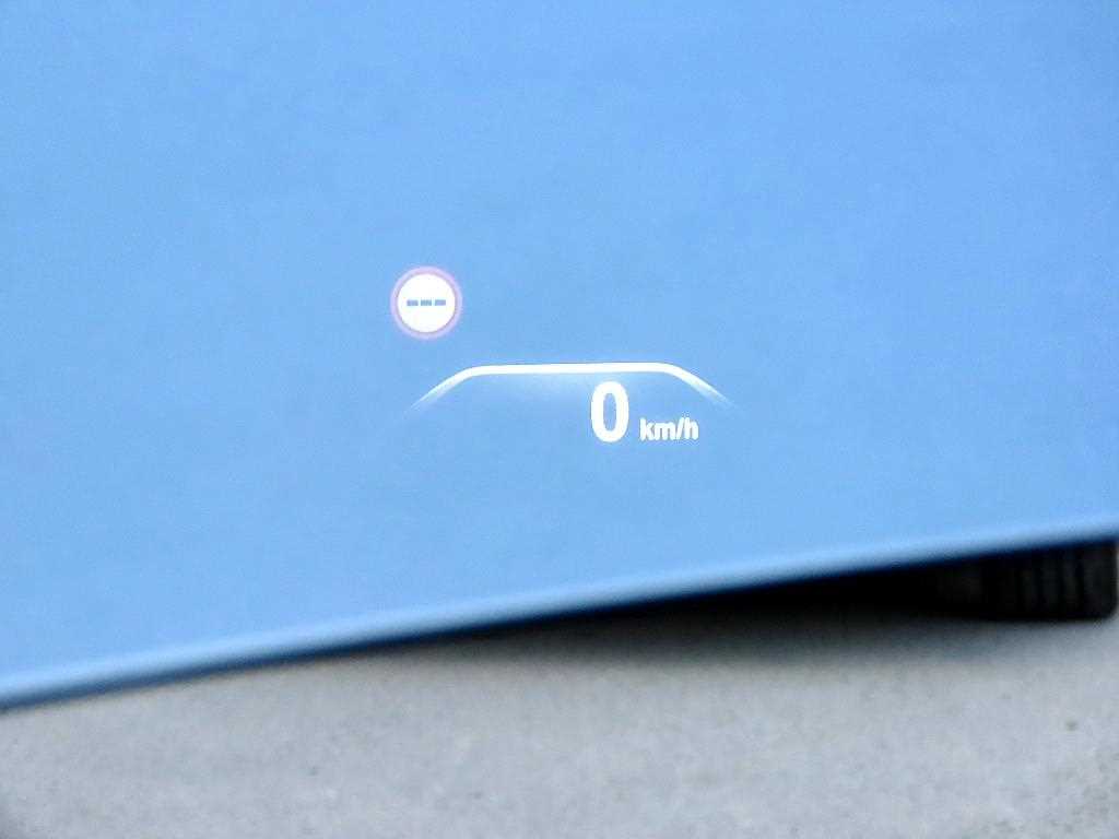 BMW 5-Series — photo 10