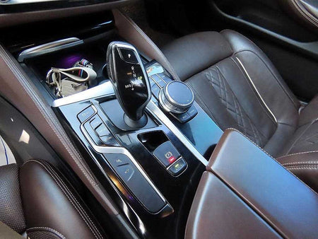BMW 5-Series — photo 11