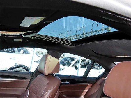 BMW 5-Series — photo 17