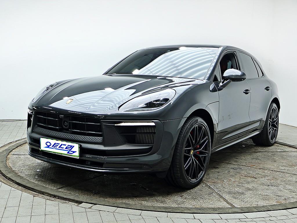Porsche Macan — photo 02