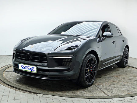 Porsche Macan — photo 02