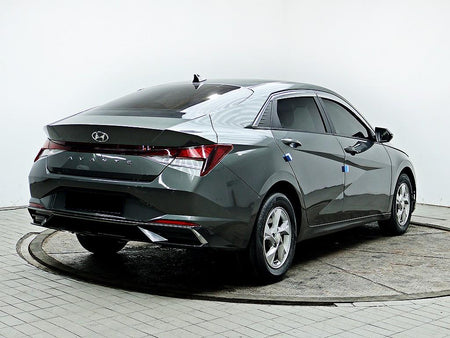 Hyundai Avante — photo 04