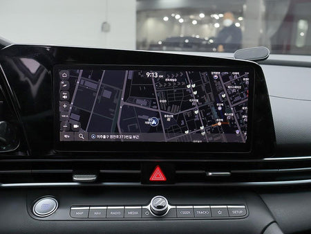 Hyundai Avante — photo 16