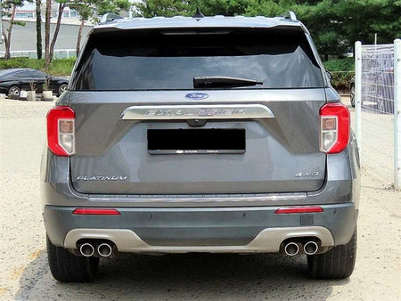 Ford Explorer — photo 04