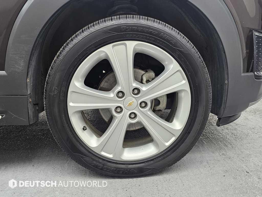 CHEVROLET Captiva — photo 05