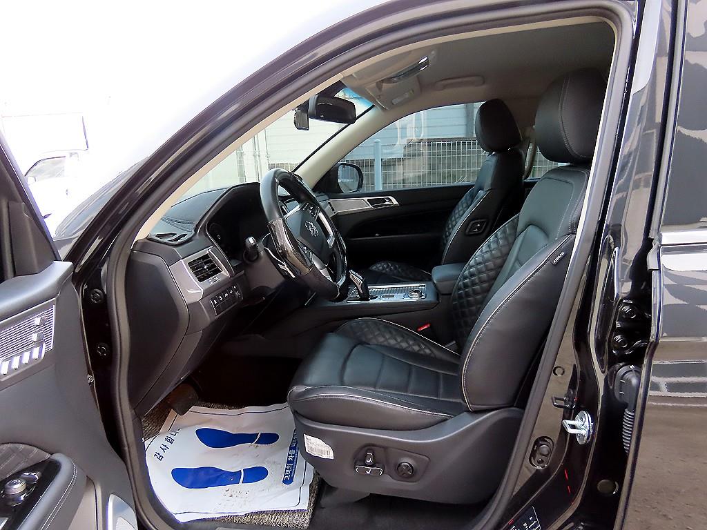 KGM Rexton — photo 05