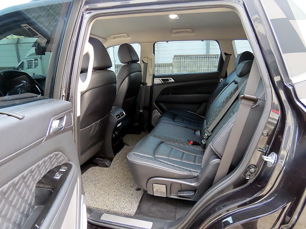 KGM Rexton — photo 06