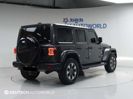 Jeep Wrangler — photo 02