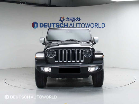 Jeep Wrangler — photo 03