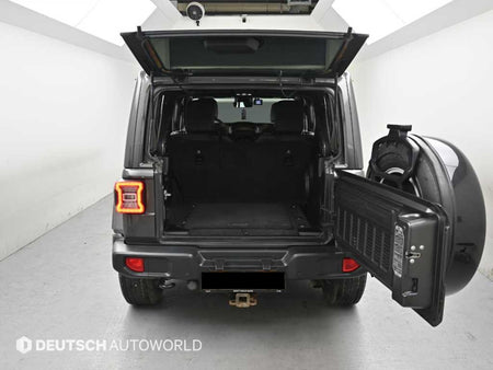 Jeep Wrangler — photo 20