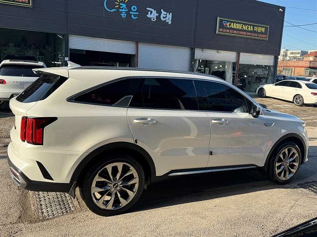 Kia Sorento — photo 04