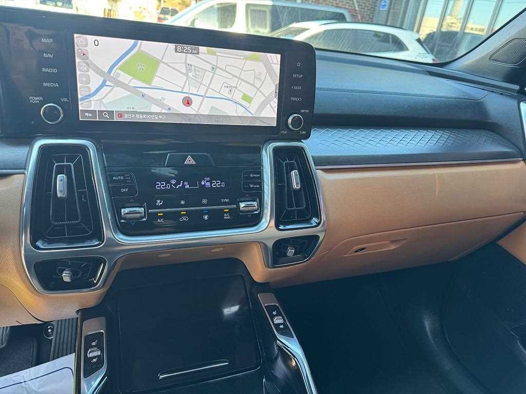 Kia Sorento — photo 11