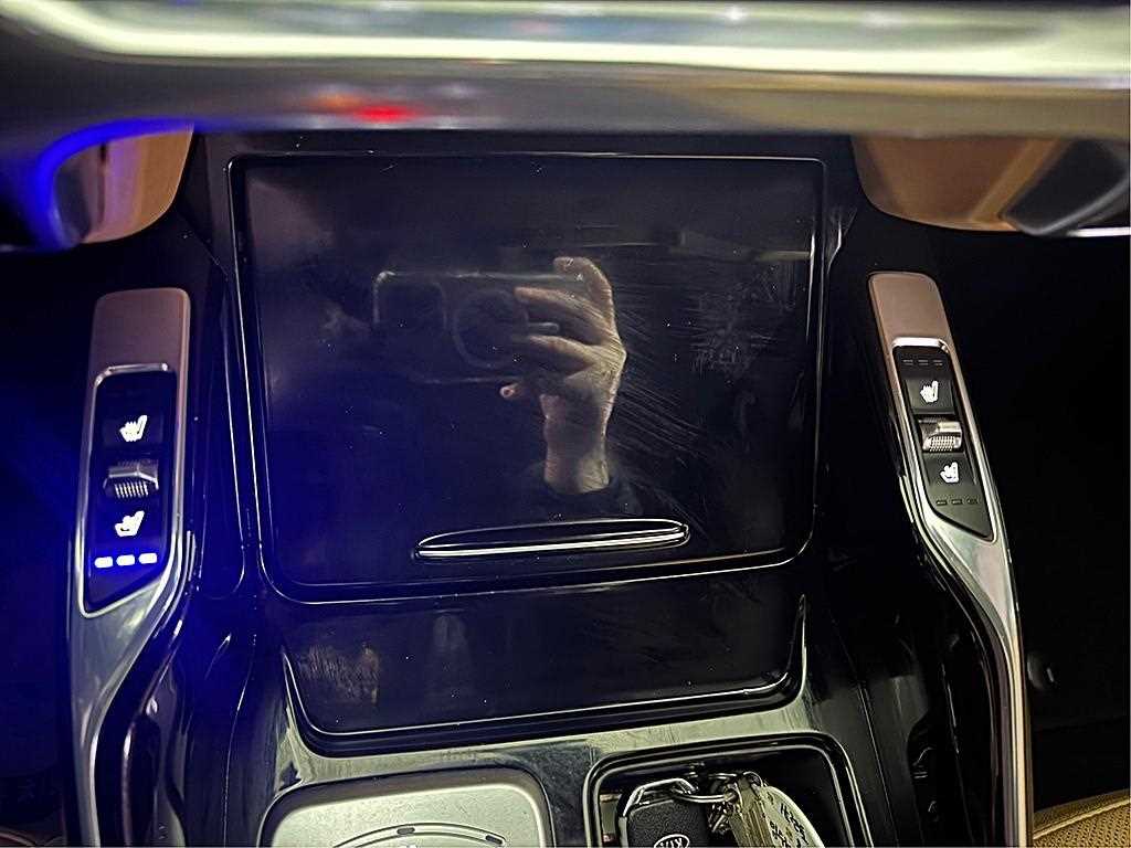 Kia Sorento — photo 14