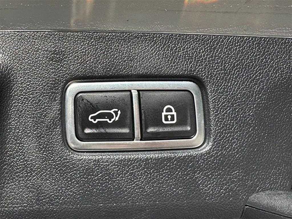 Kia Sorento — photo 15