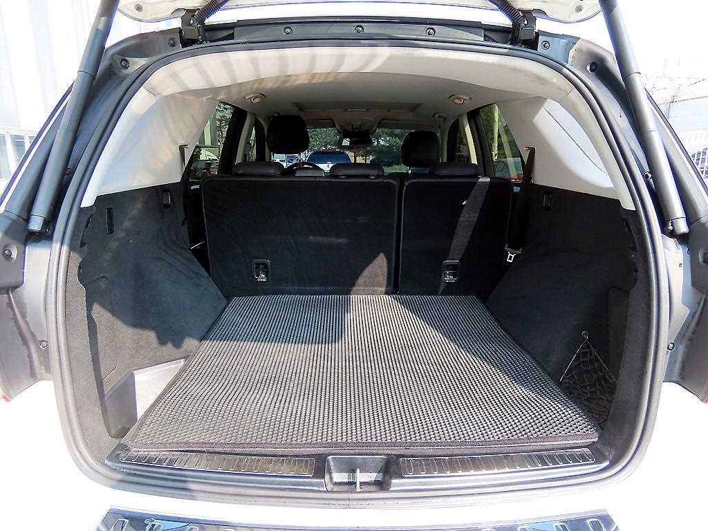 Mercedes-Benz GLE-Class — photo 17