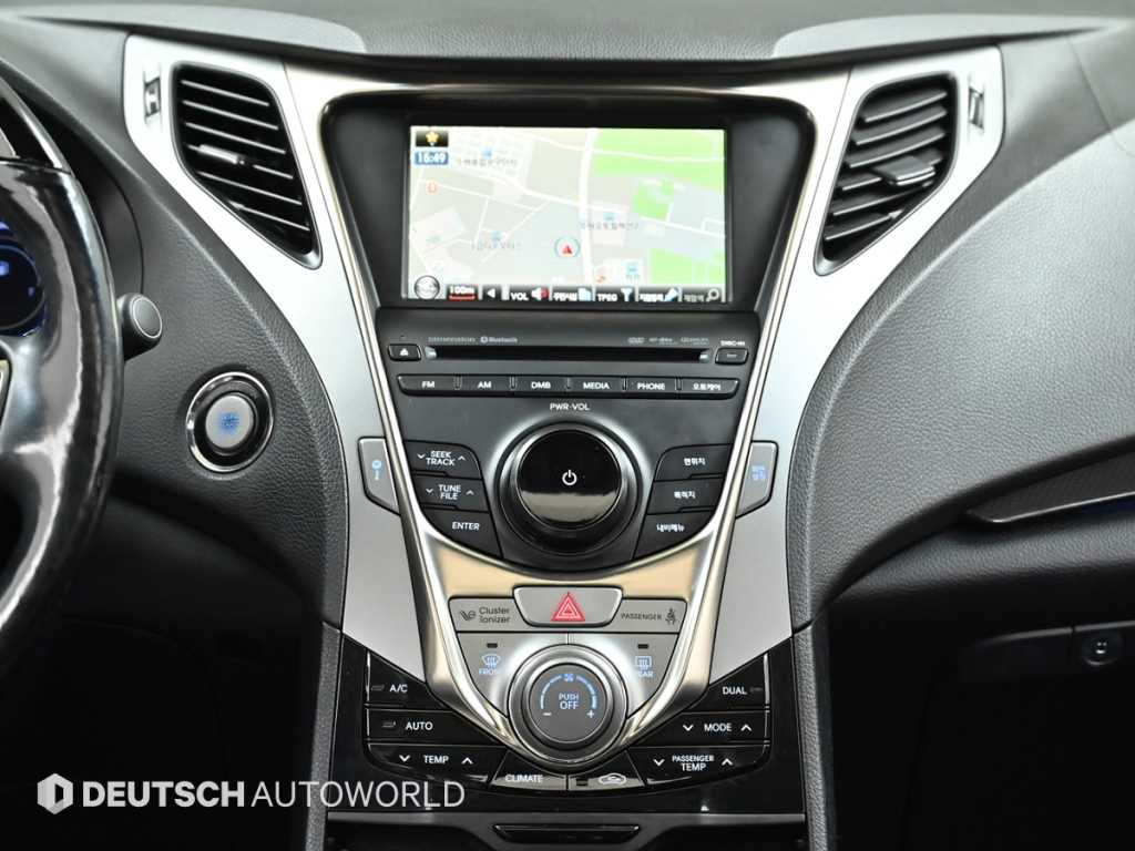 Hyundai Grandeur — photo 14