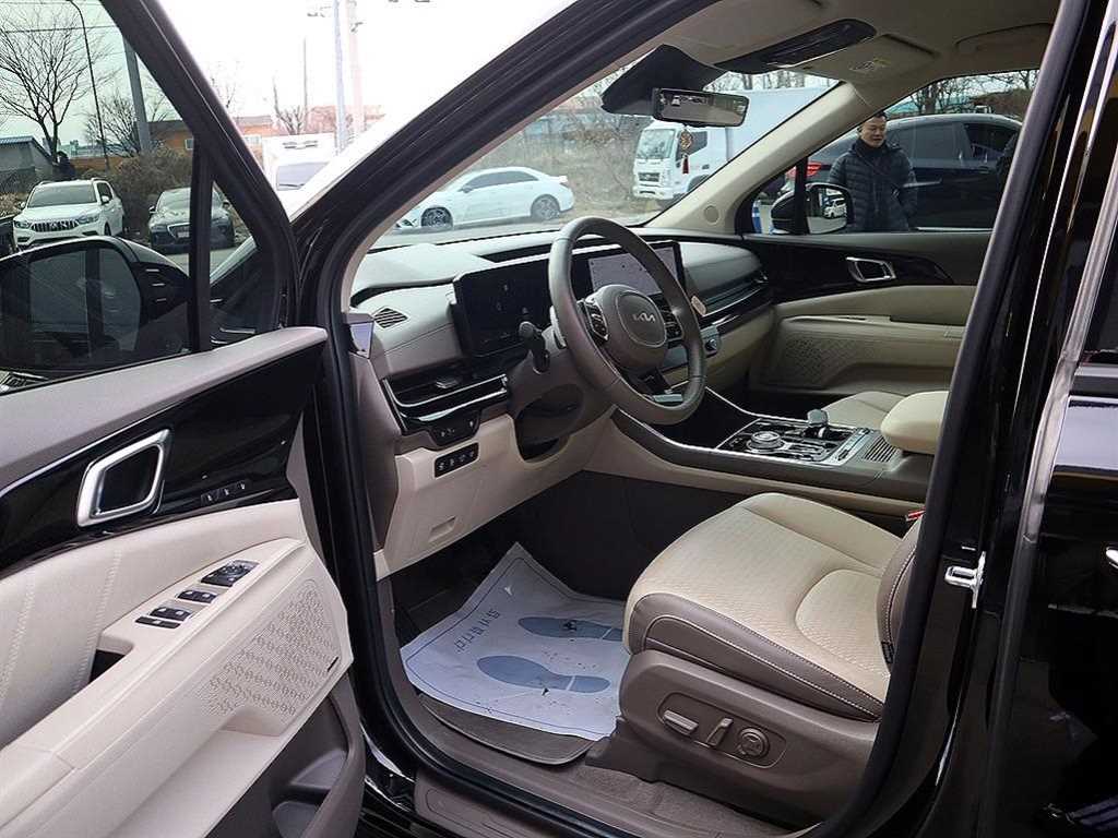 Kia Carnival — photo 06