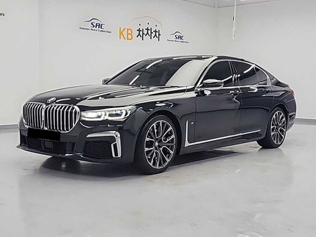 BMW 7-Series — photo 01