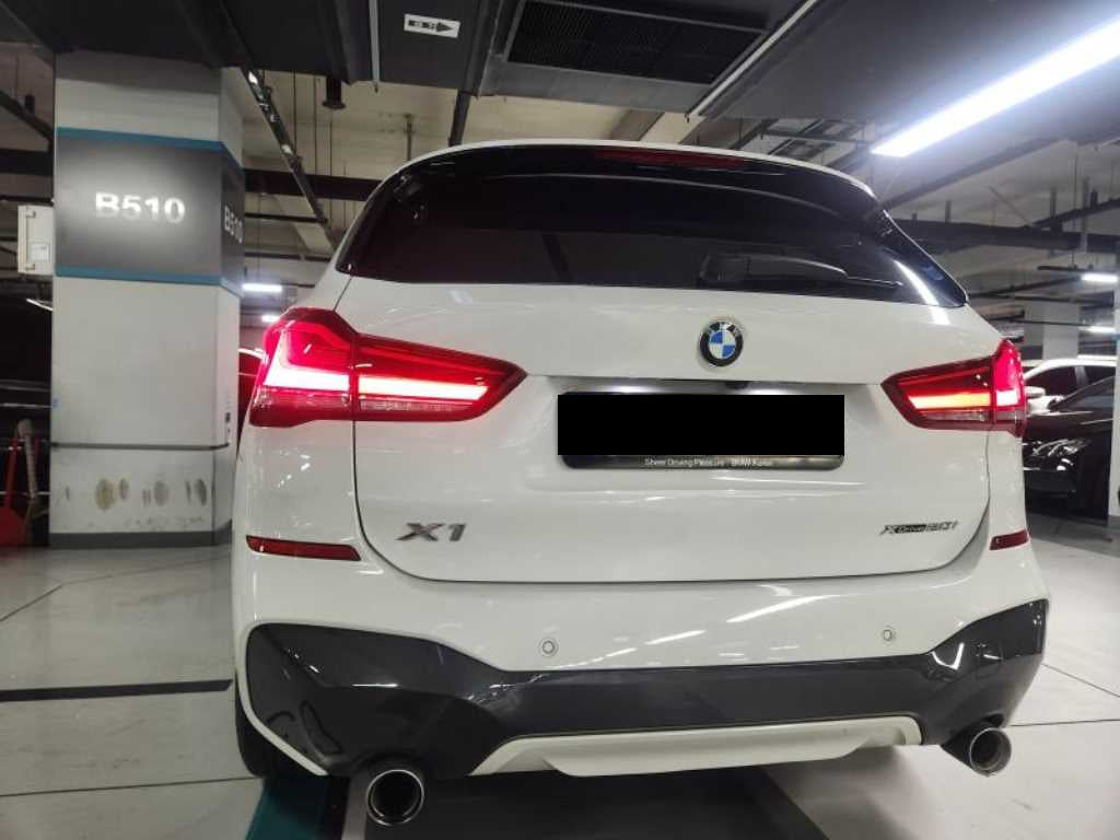 BMW X1 — photo 03