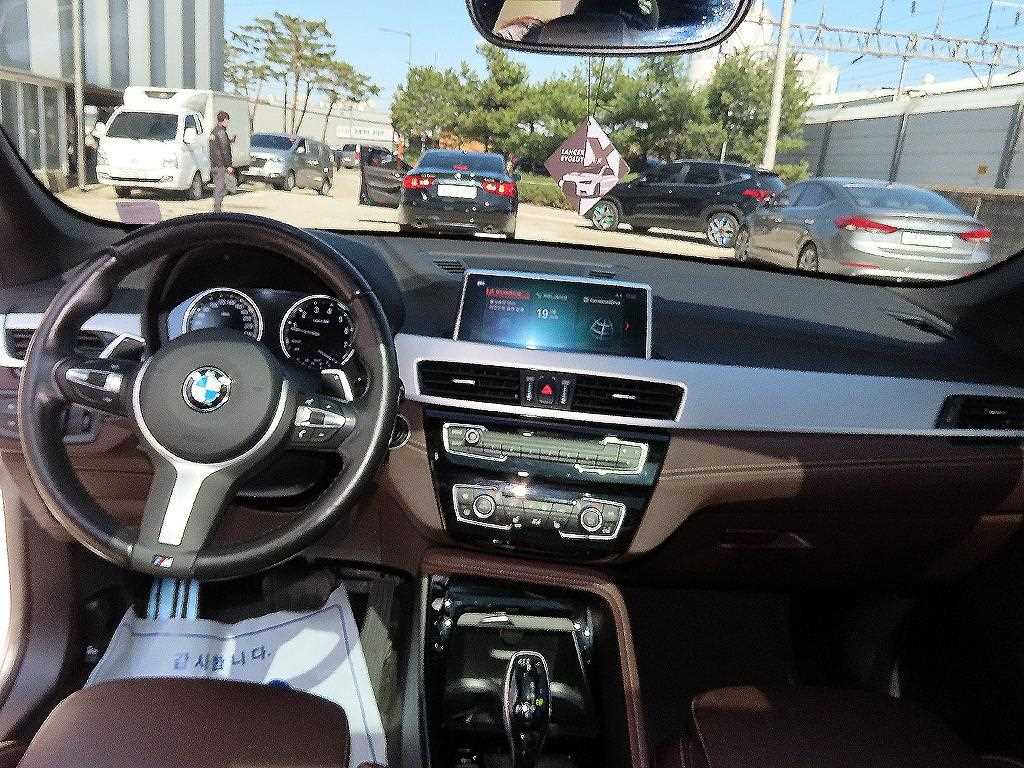 BMW X1 — photo 07