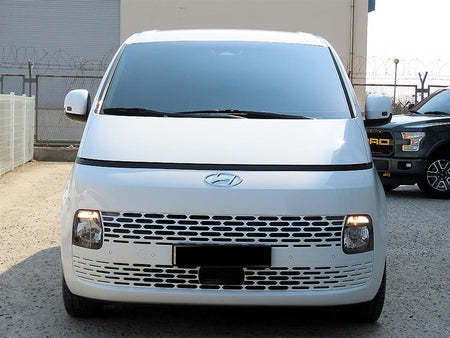 Hyundai Staria — photo 01