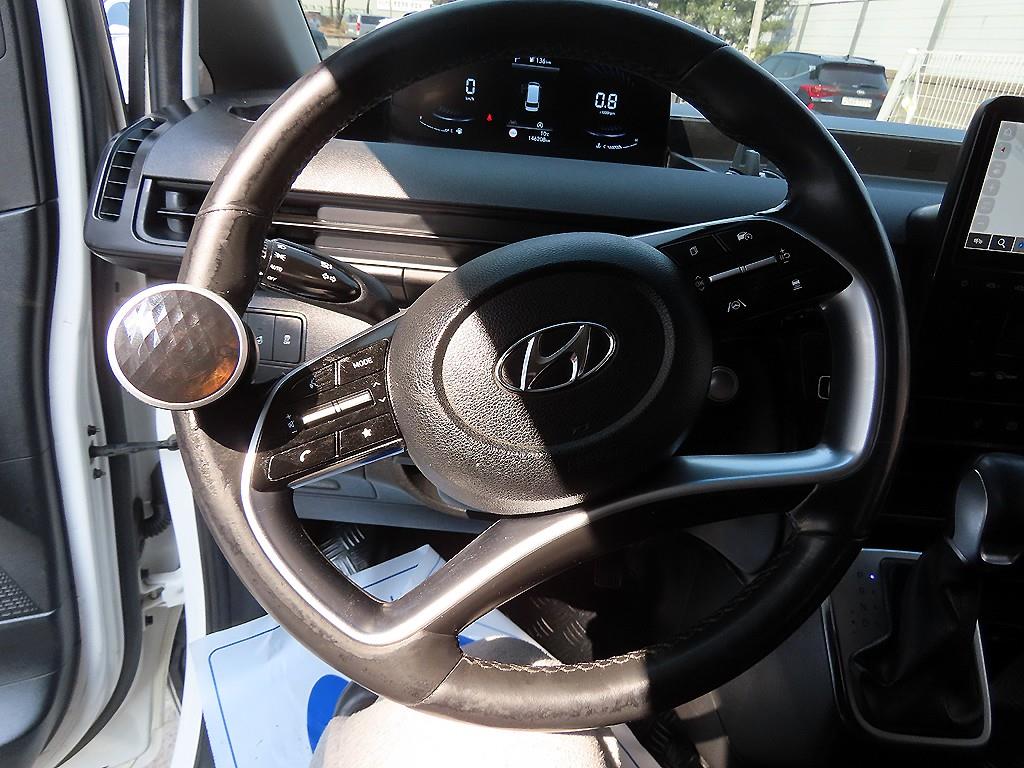 Hyundai Staria — photo 08