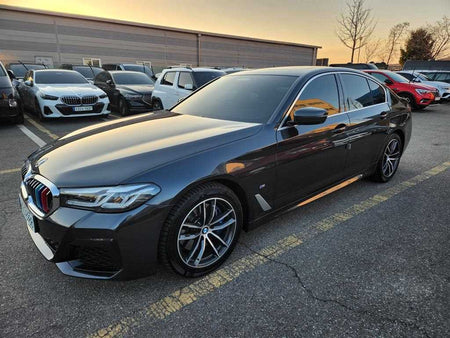 BMW 5-Series — photo 02