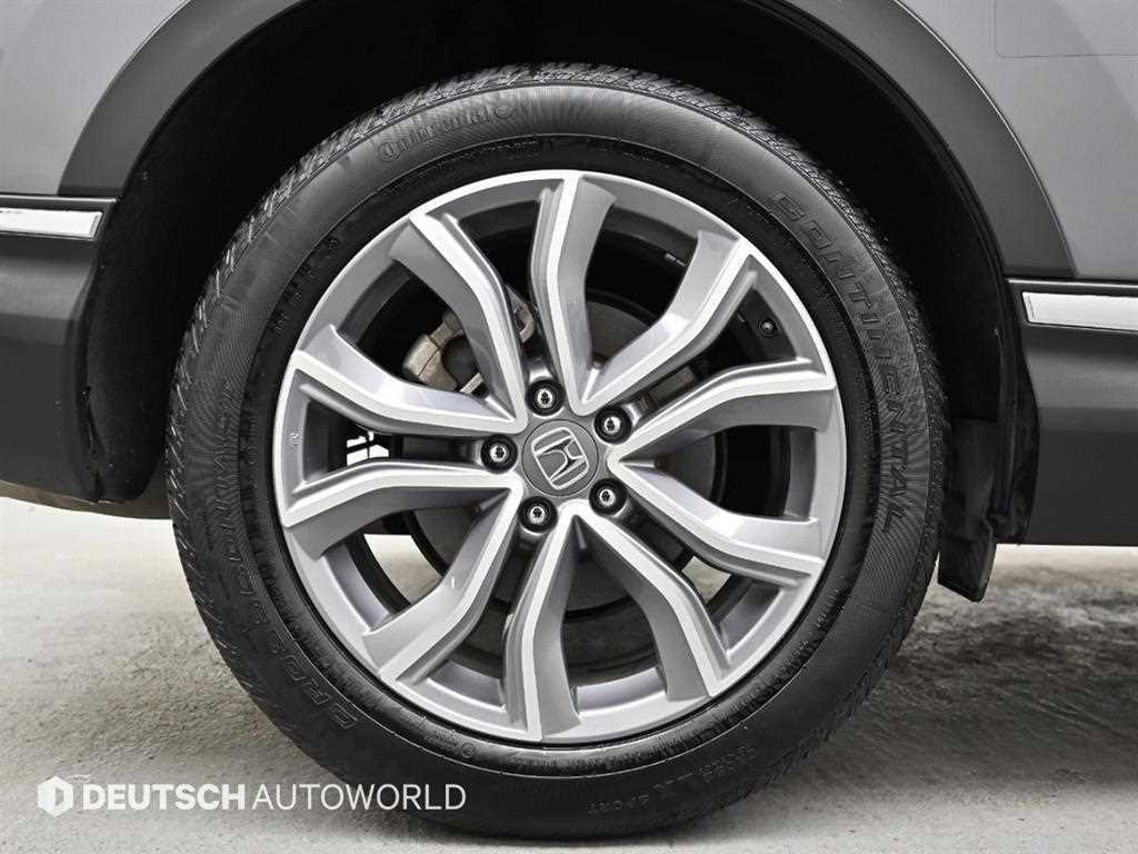 Honda CR-V — photo 05