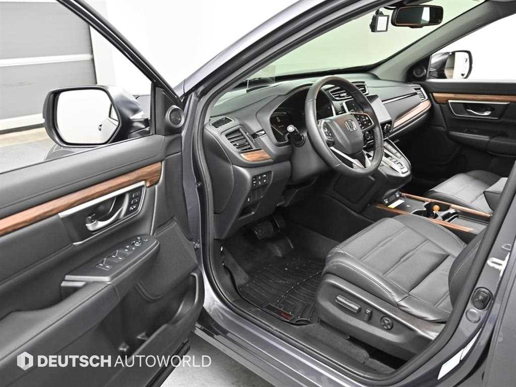 Honda CR-V — photo 11