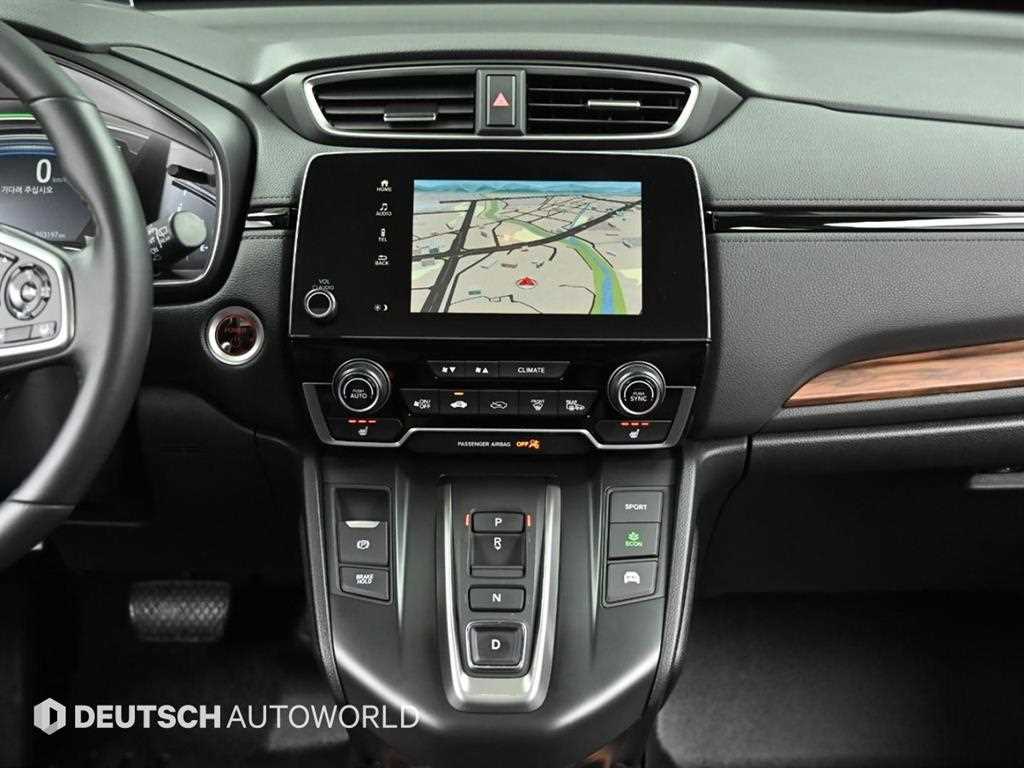 Honda CR-V — photo 14