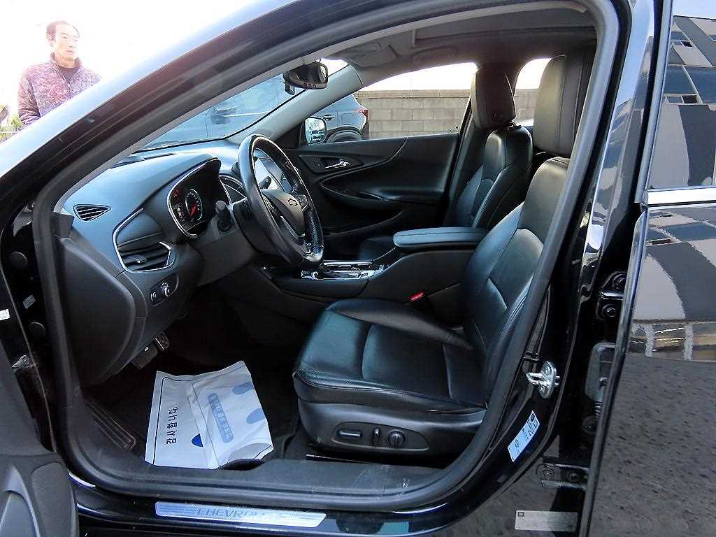 CHEVROLET Malibu — photo 05