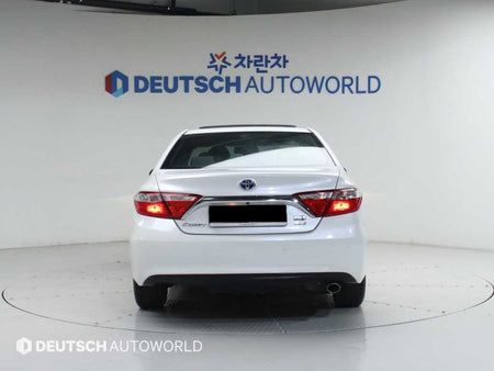 Toyota Camry — photo 04