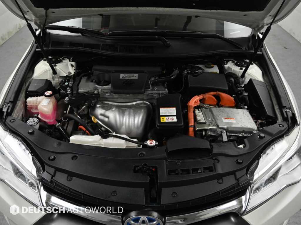 Toyota Camry — photo 06