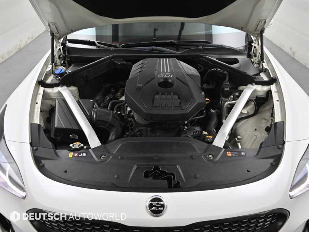 Kia Stinger — photo 06