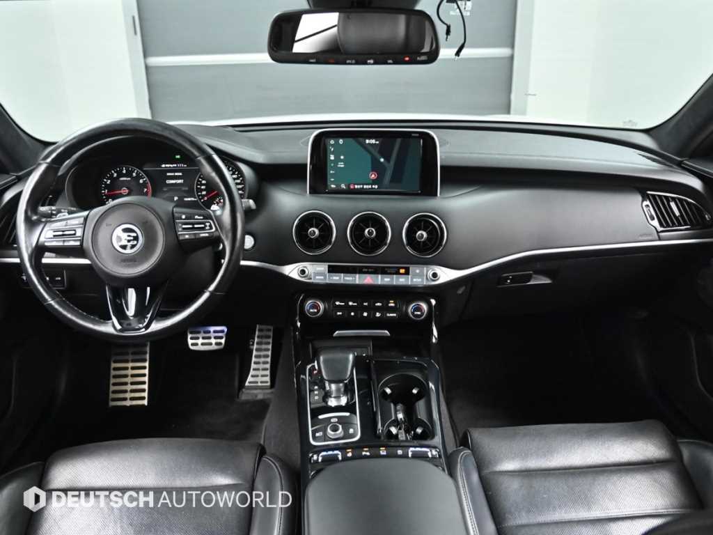 Kia Stinger — photo 07