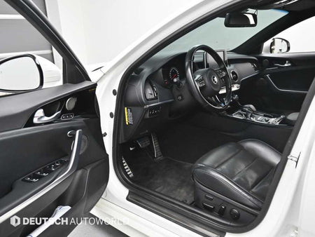 Kia Stinger — photo 11