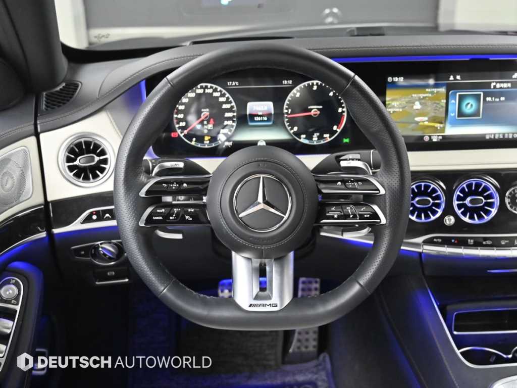 Mercedes-Benz S-Class — photo 13