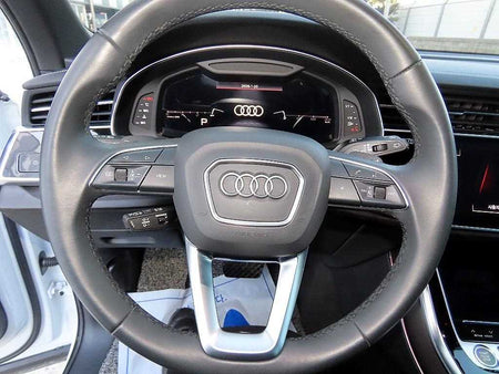 Audi Q7 — photo 08