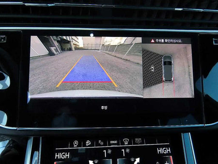 Audi Q7 — photo 13