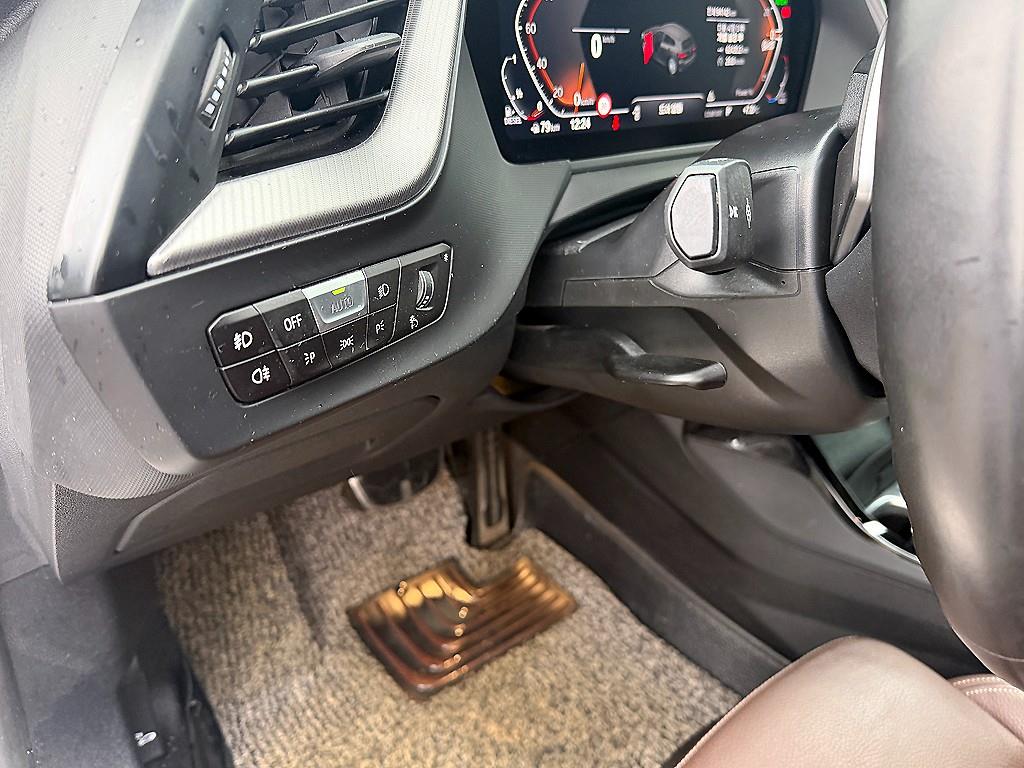 BMW 1-Series — photo 13