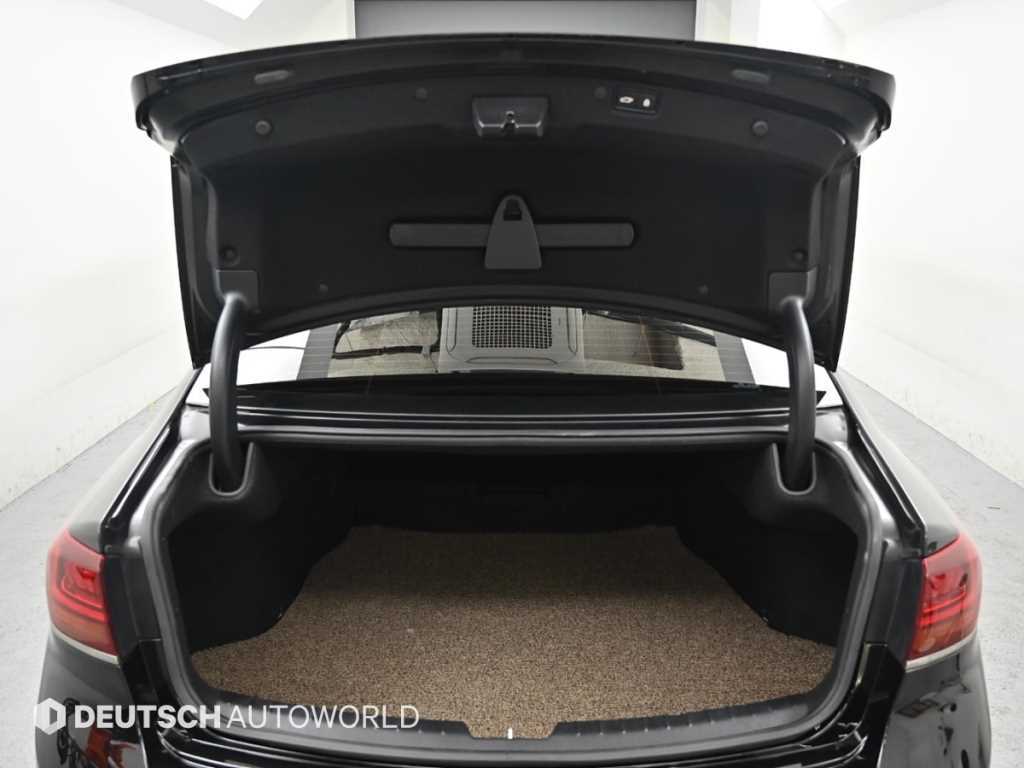 Kia K7 — photo 19