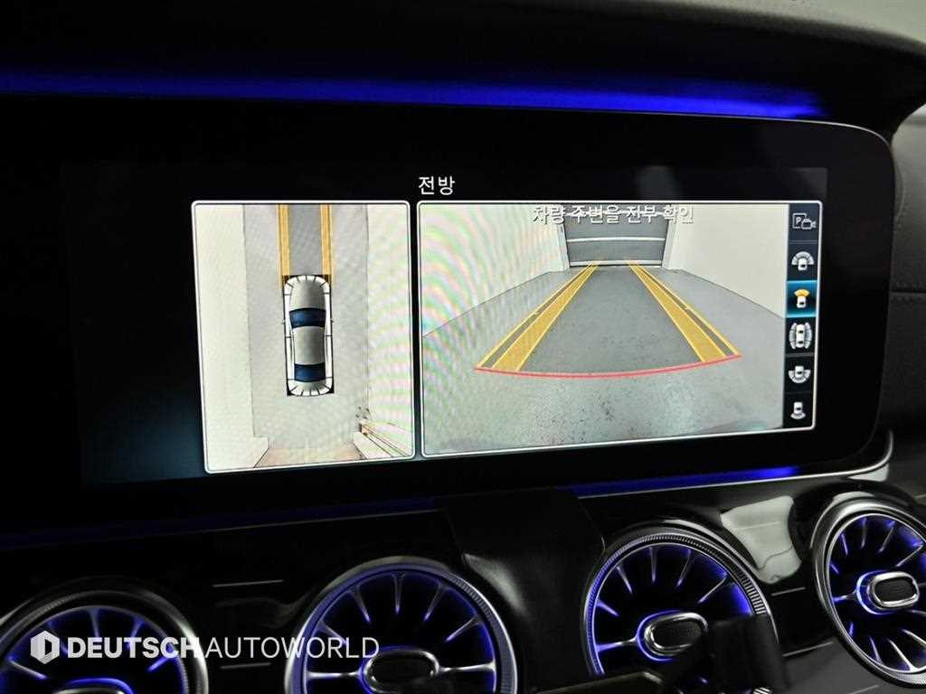 Mercedes-Benz CLS-Class — photo 15