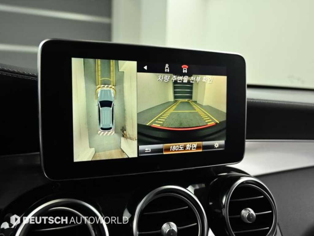 Mercedes-Benz GLC-Class — photo 15