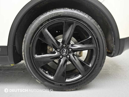 Infiniti QX70 — photo 05