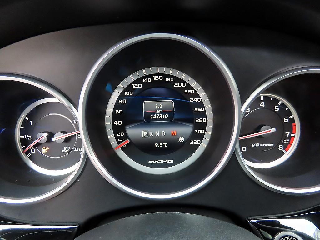 Mercedes-Benz CLS-Class — photo 09