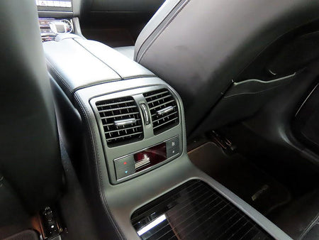 Mercedes-Benz CLS-Class — photo 16